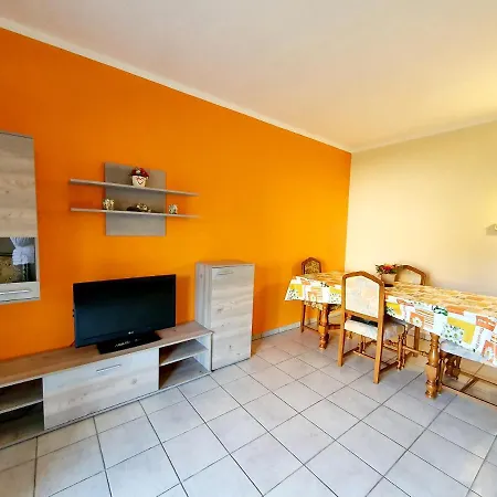 Beach Apartment Cannobio Appartement