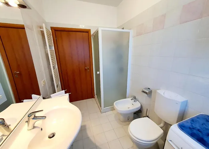 Beach Apartment Cannobio